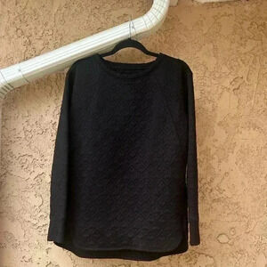 St. John's Bay Active Womens Sweater M Black Textured Crewneck Hi low NWT